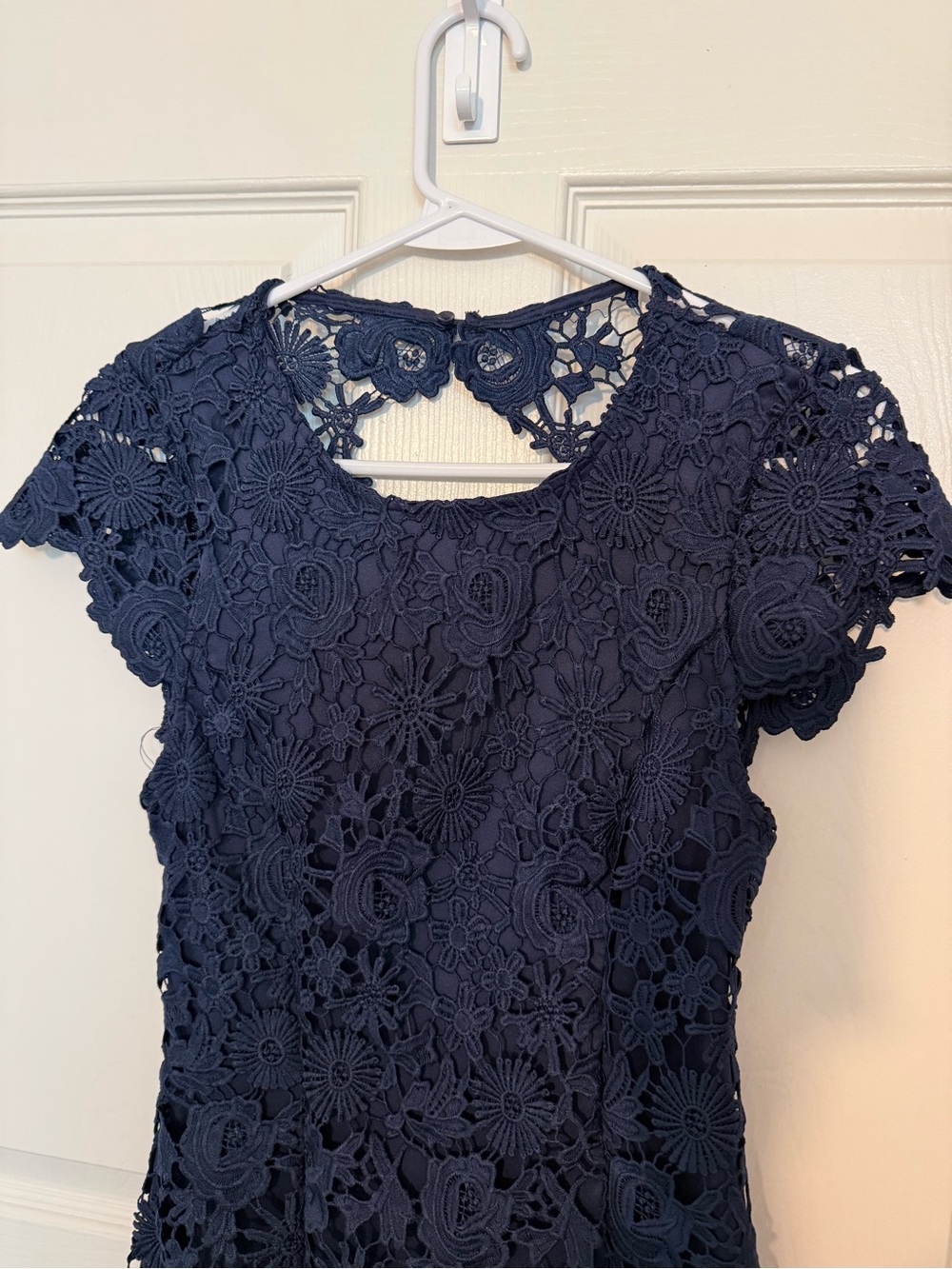 Lulus Navy Floral Lace Open-Back Dress NWT Medium